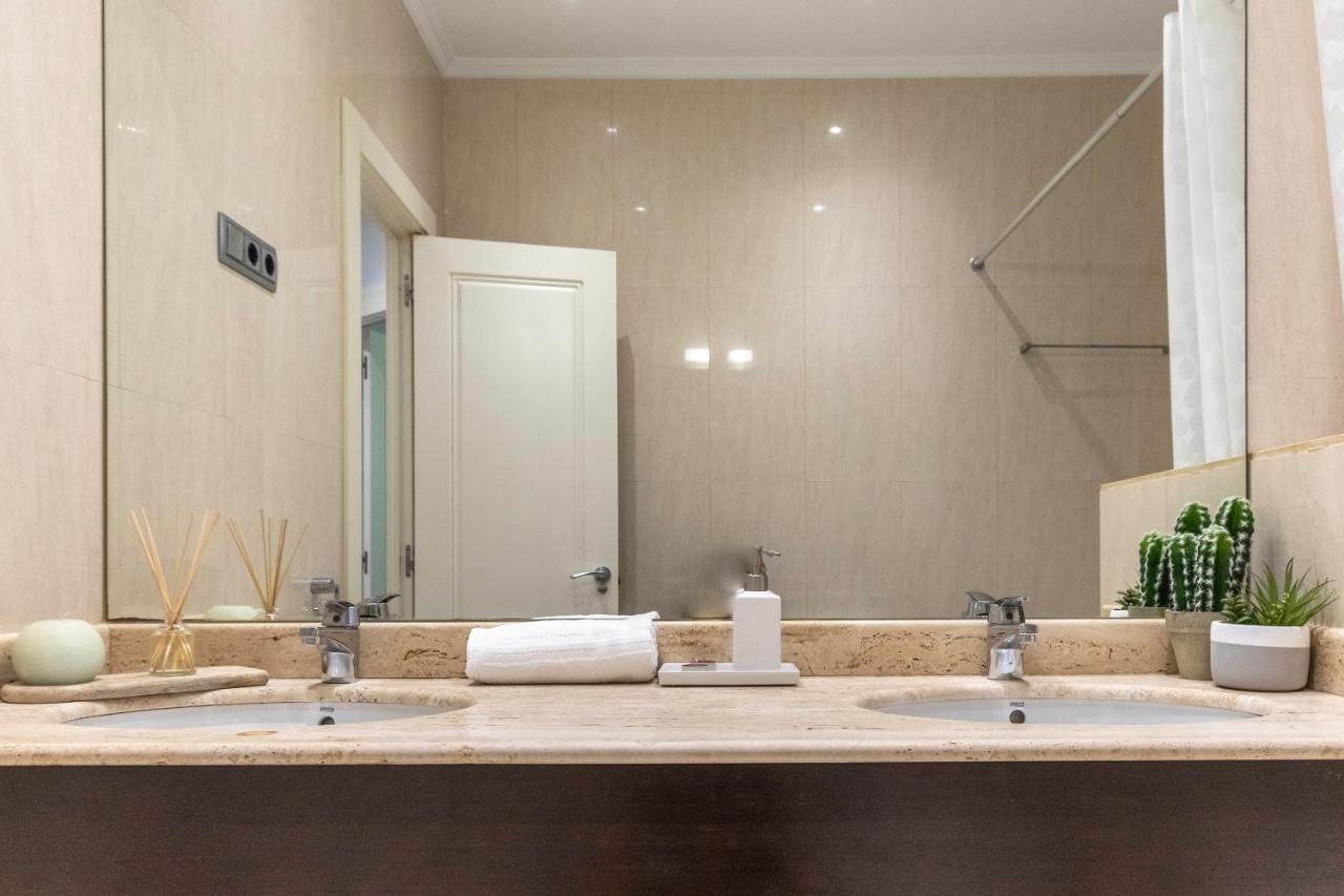 Apartamento La Alameda De Indautxu Bilbao Esterno foto