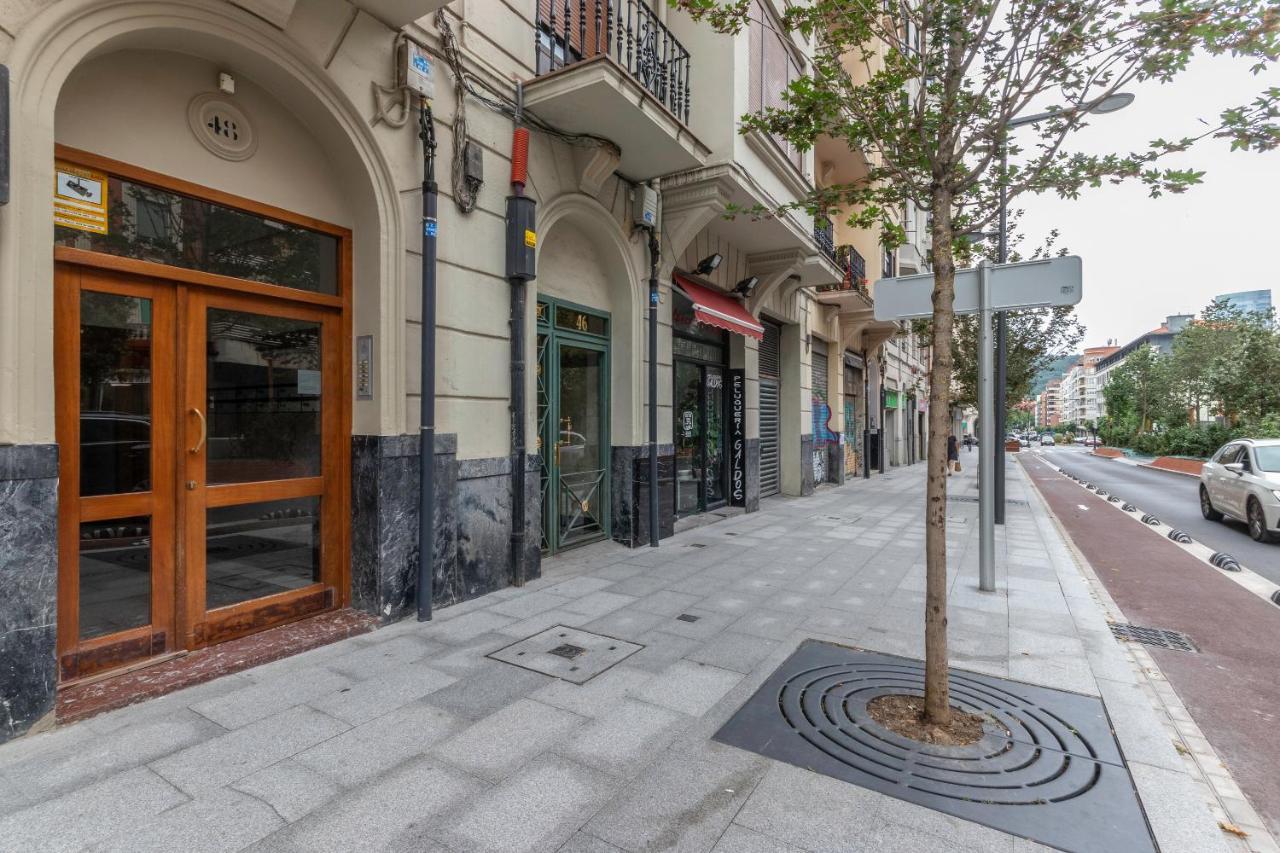 Apartamento La Alameda De Indautxu Bilbao Esterno foto