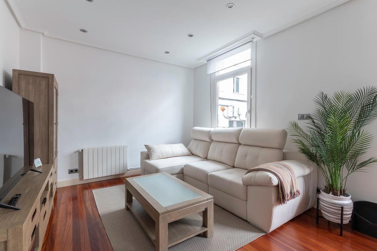 Apartamento La Alameda De Indautxu Bilbao Esterno foto