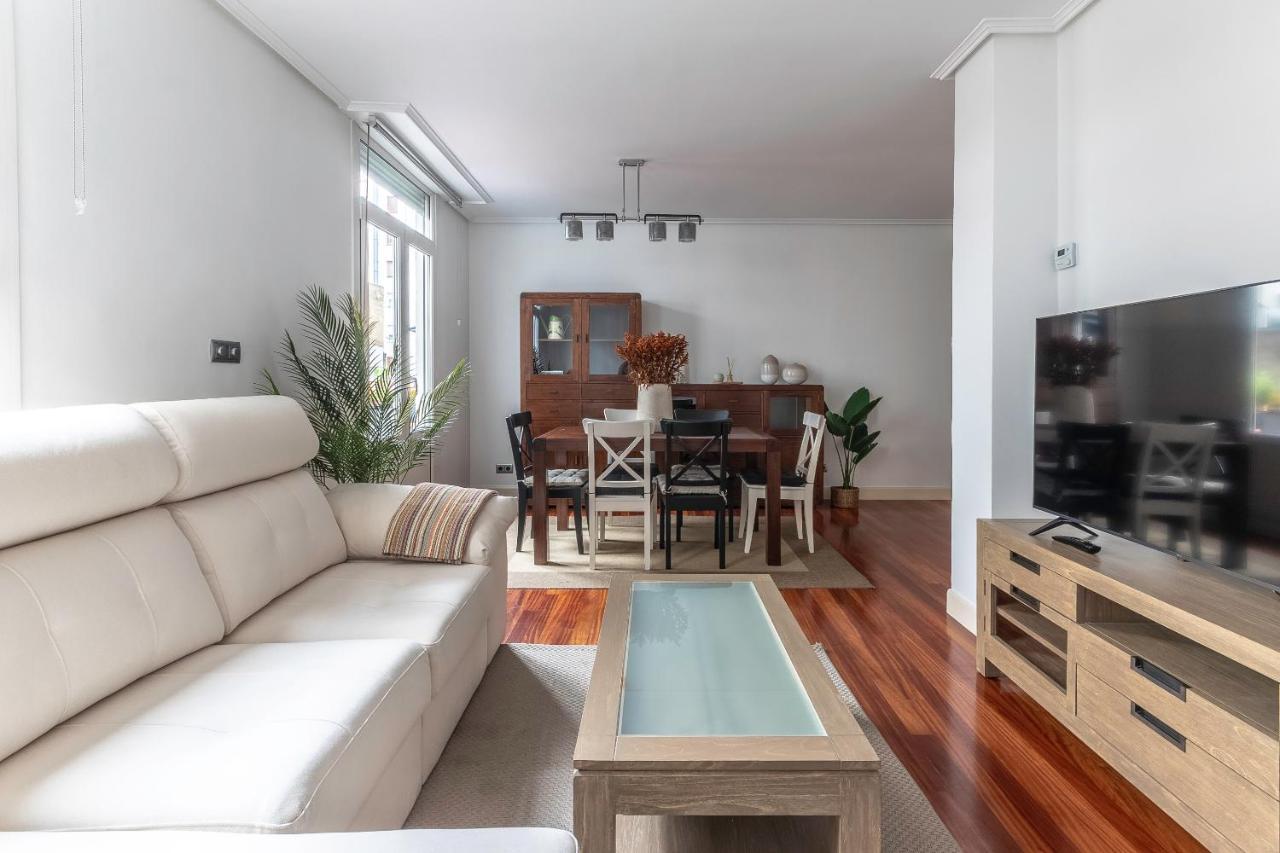 Apartamento La Alameda De Indautxu Bilbao Esterno foto