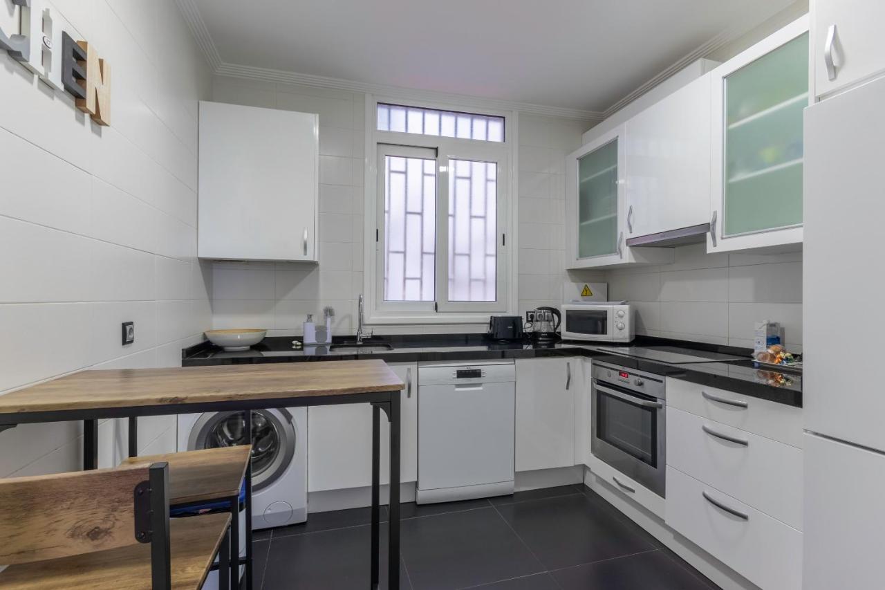Apartamento La Alameda De Indautxu Bilbao Esterno foto