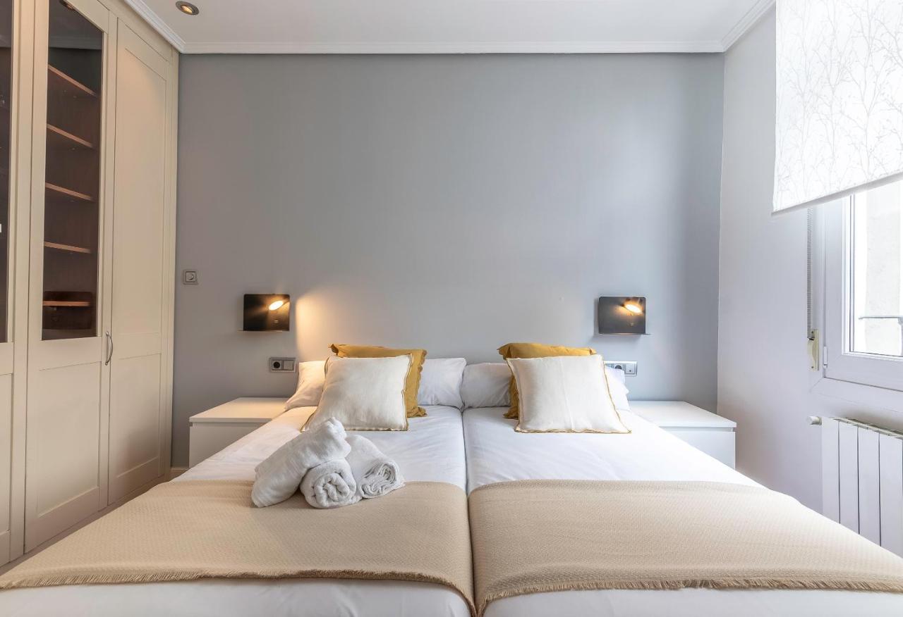 Apartamento La Alameda De Indautxu Bilbao Esterno foto